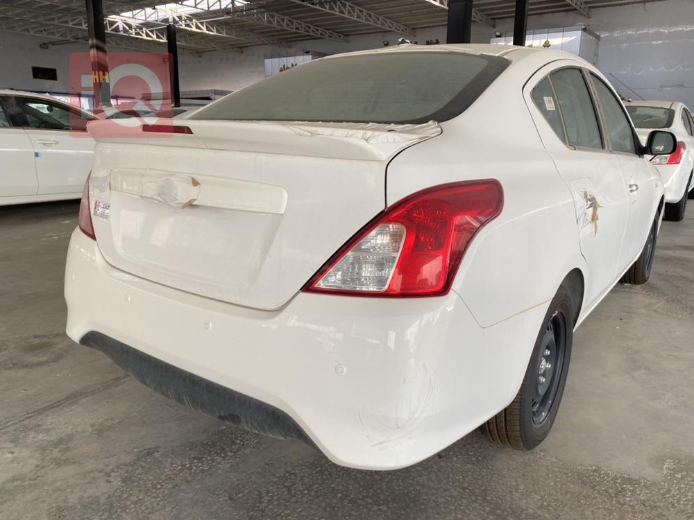 Nissan Sunny